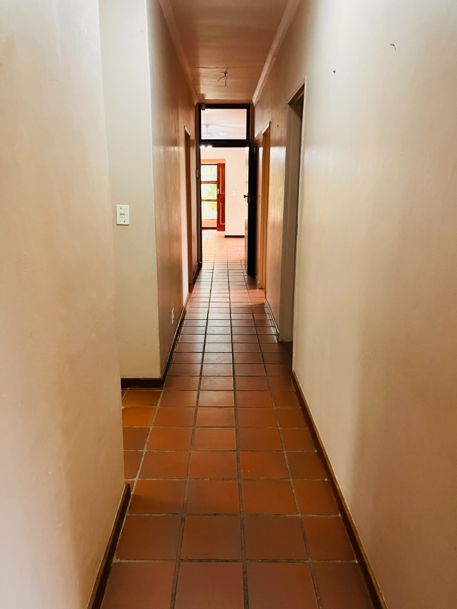 3 Bedroom Property for Sale in Klein Drakenstein Western Cape
